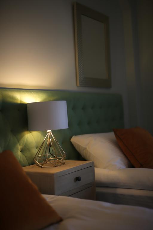 Happy Day Apartments ออปอเล ภายนอก รูปภาพ